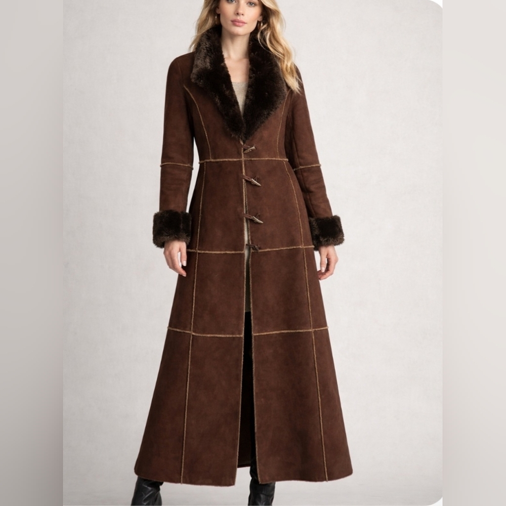 Zara Y2K Brown Long Coat/ Ankle Length with Faux Fur Trim. Size M